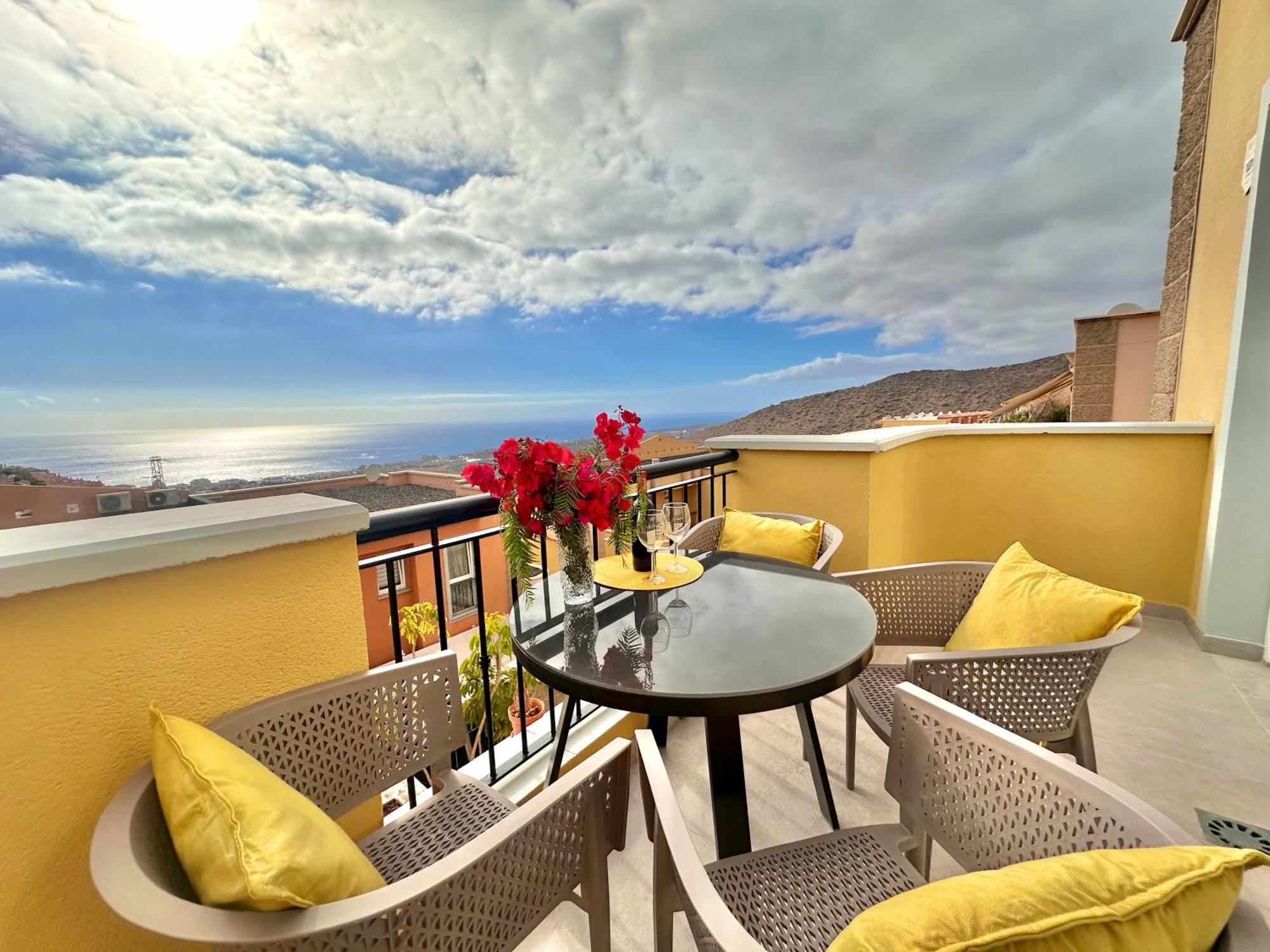 Sunshine Apartment With Sea Viev Costa Adeje  Exterior photo